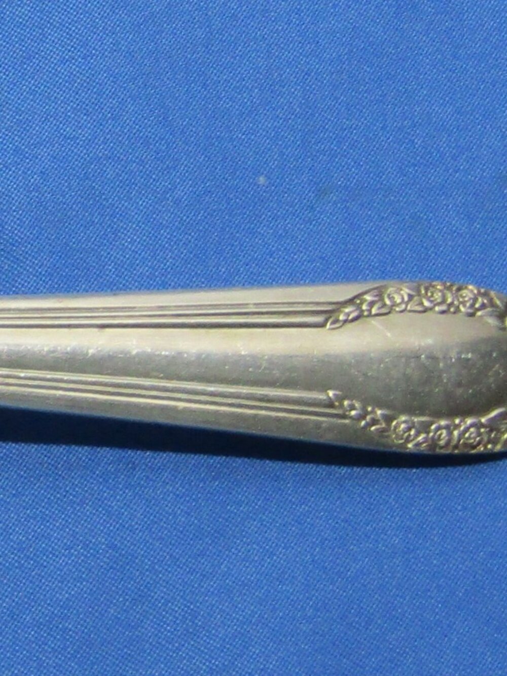 Vtg. GUMBO SOUP SPOON WM ROGERS INT'L silverplate: CALIFORNIA BLOSSOM 1941